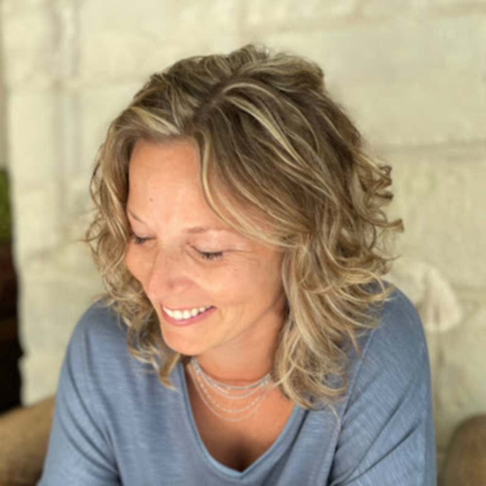Meet your Posher, Angele